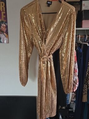 INC International Concepts Beige Top with Black Label